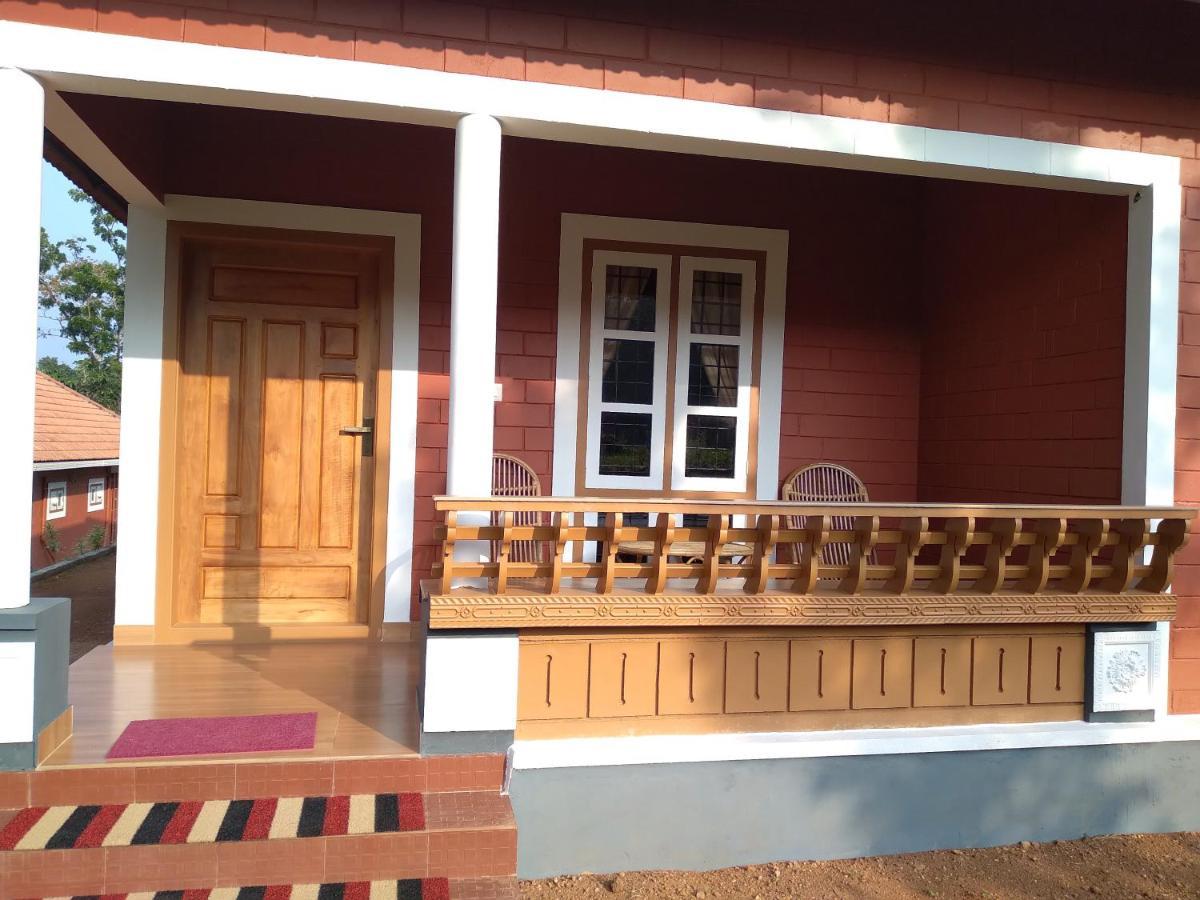 Villa Tranquil Farms Manimala Esterno foto